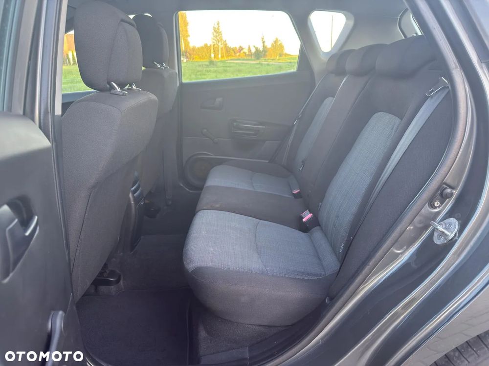 Kia Ceed 1.6 CRDi 90 ISG Vision - 11