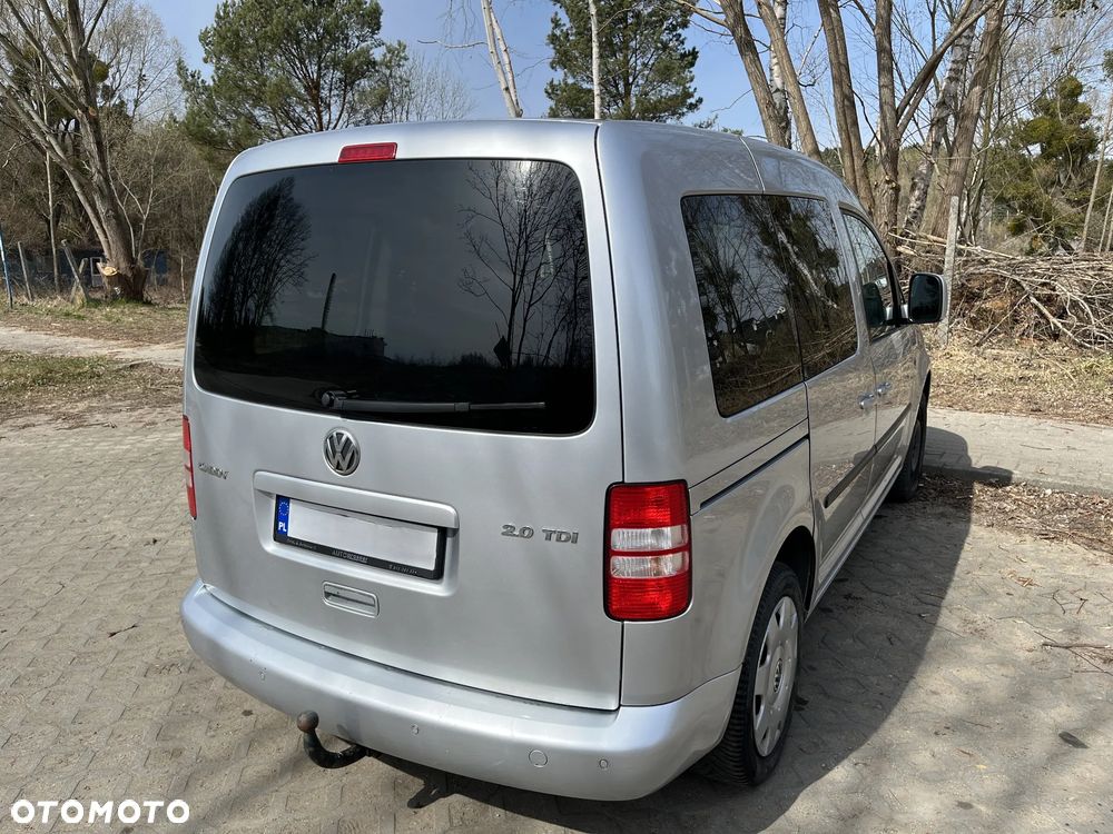Volkswagen Caddy Highline - 3
