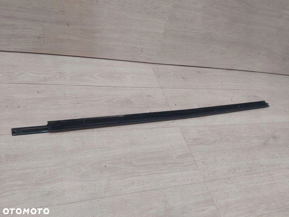 LEXUS RX II 300 350 400h listwa zgarniająca drzwi lewy przód - 14