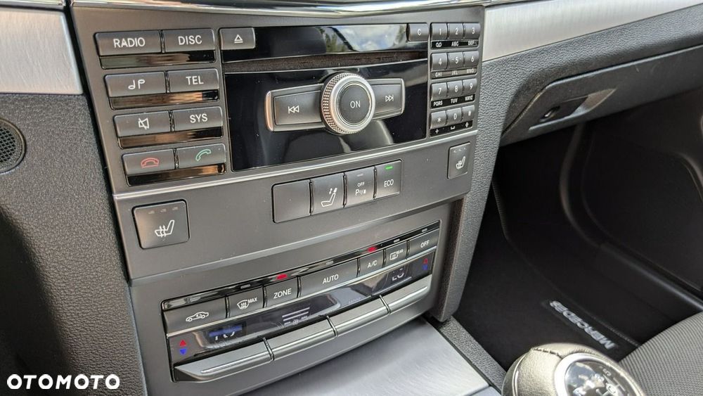 Mercedes-Benz Klasa E - 30