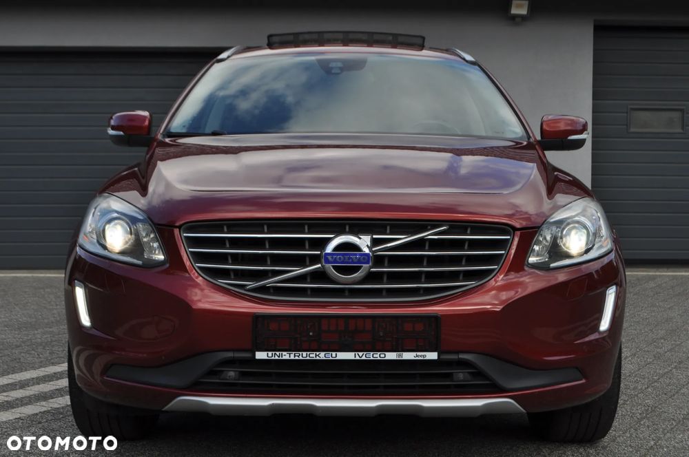 Volvo XC 60 D4 Drive-E Momentum - 28