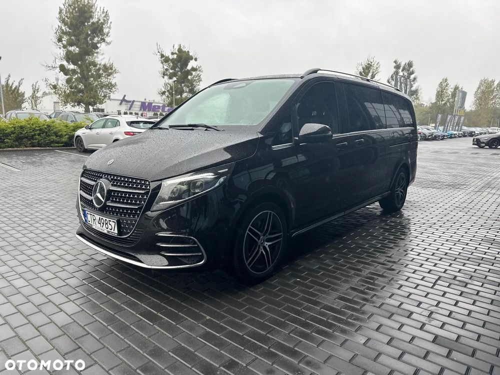 Mercedes-Benz Klasa V 300 d 4-Matic 9G-Tronic Exclusive (ekstra d³) - 2