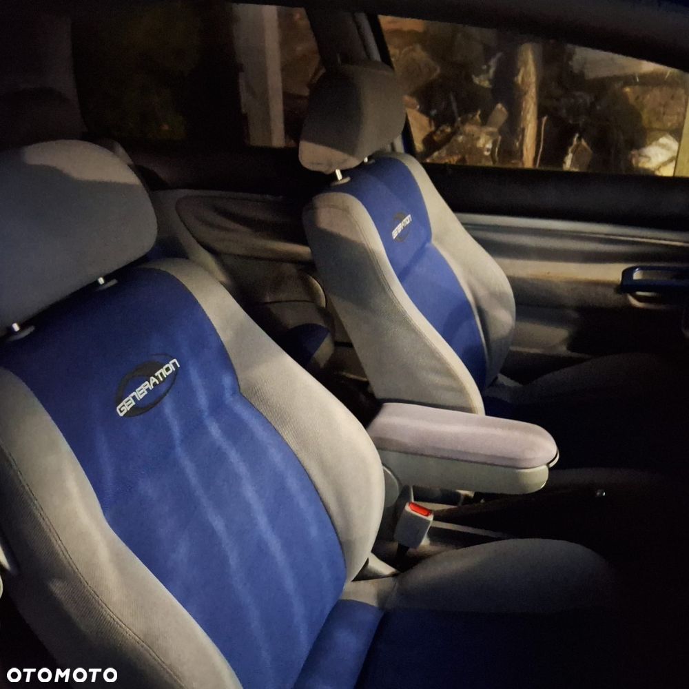 Volkswagen Golf - 3