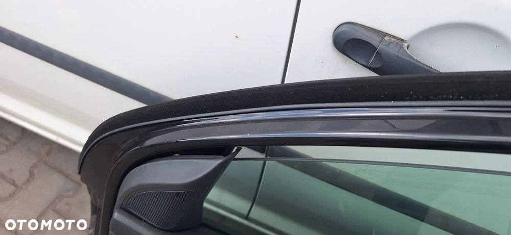 VW Golf VI HB Drzwi Przód Przednie Prawe Kod Lakieru LC9X - 32