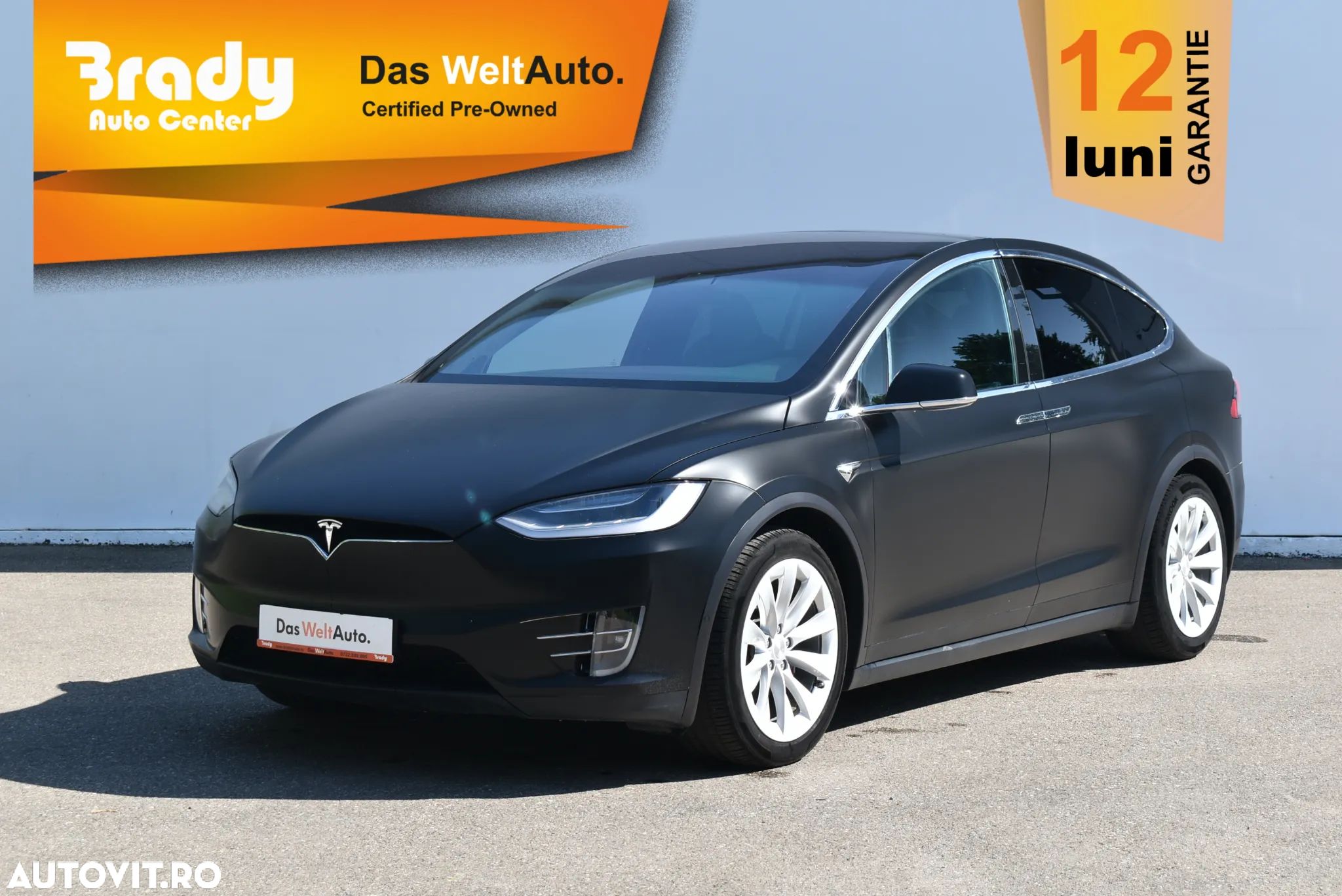 Tesla Model X - 1