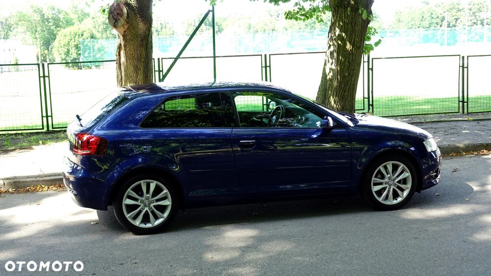 Audi A3 3-drzwiowe 1.4 TFSI Ambiente - 35