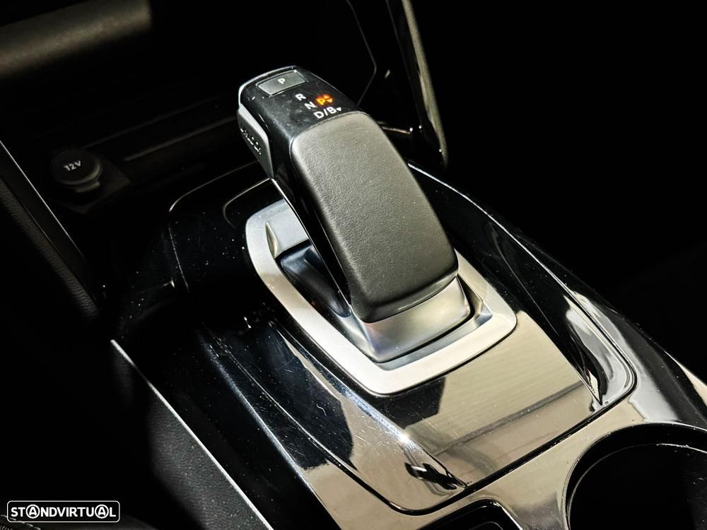 Peugeot e-2008 50 kWh Allure Pack - 44
