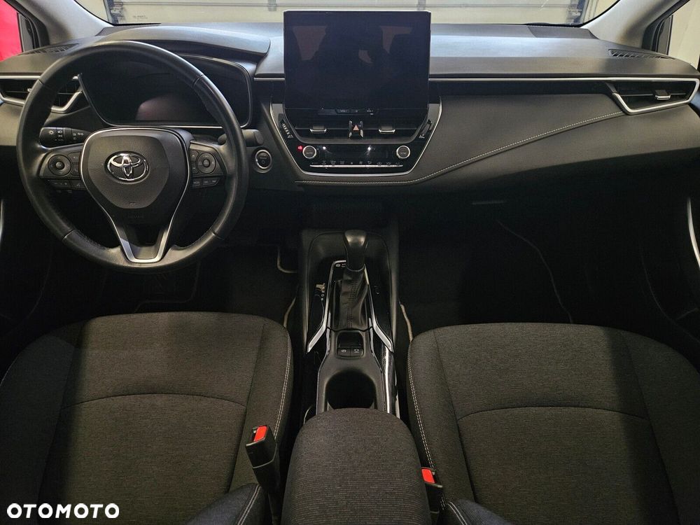 Toyota Corolla - 11