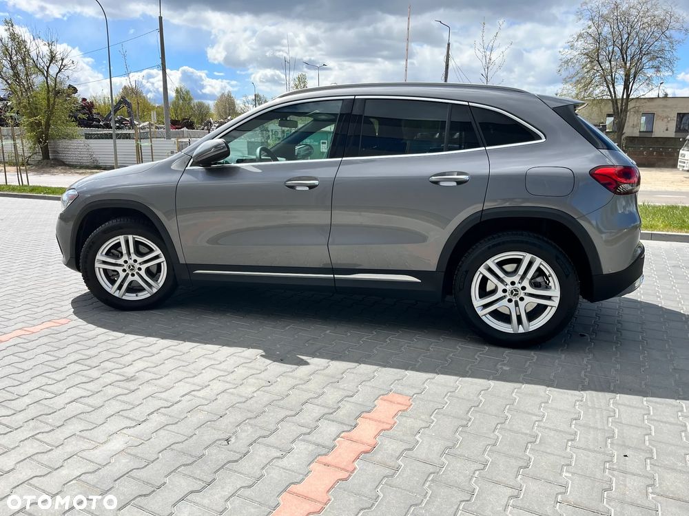 Mercedes-Benz GLA 250 8G-DCT - 8