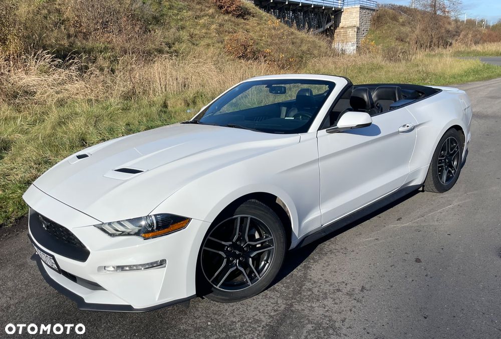 Ford Mustang Cabrio 2.3 Eco Boost - 8