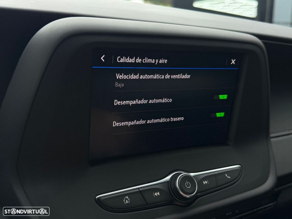 Chevrolet Camaro 2.0 Aut. - 38