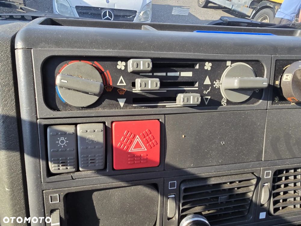 Iveco EUROCARGO - 14