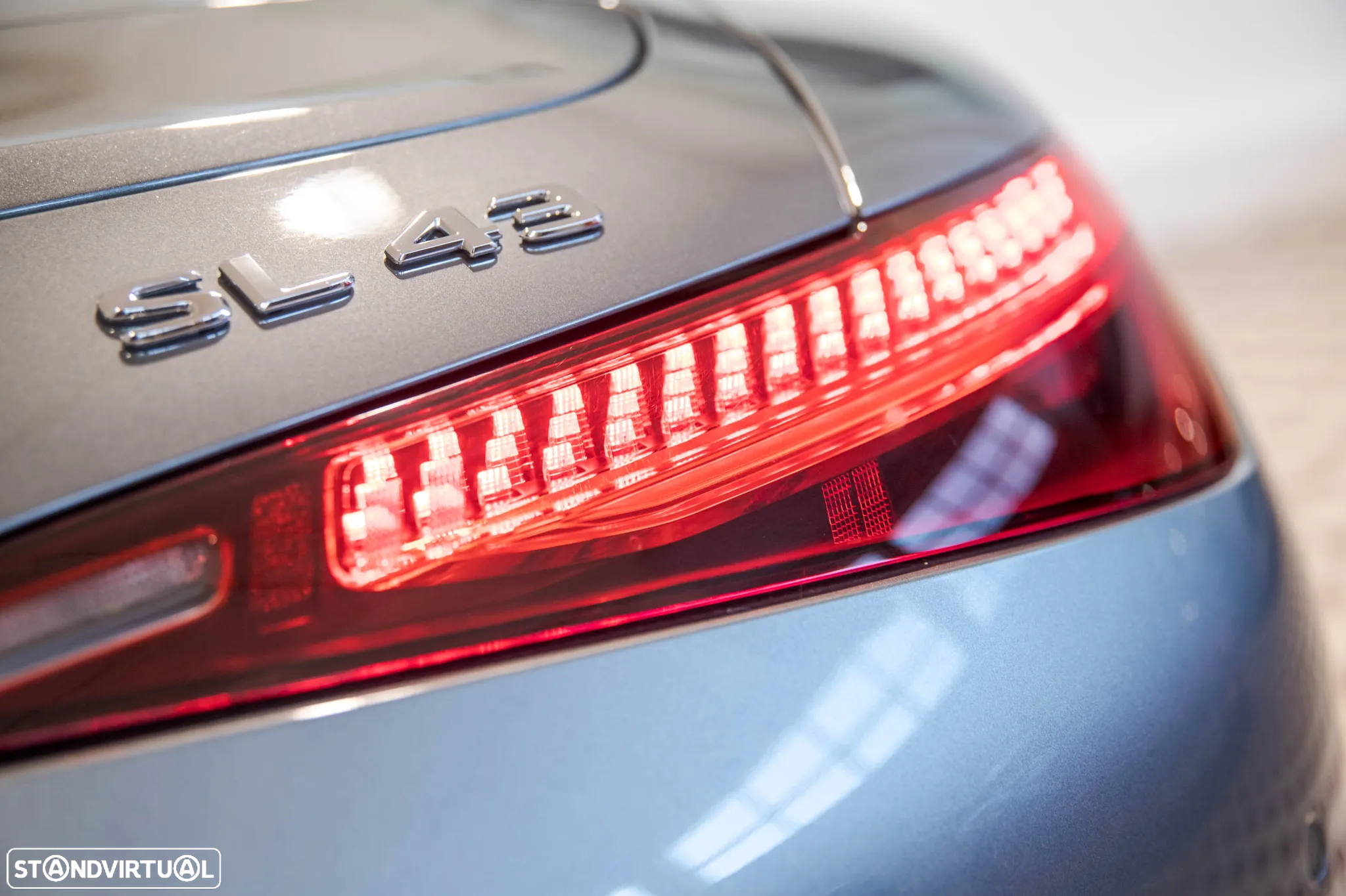 Mercedes-Benz SL 43 AMG Standard - 10