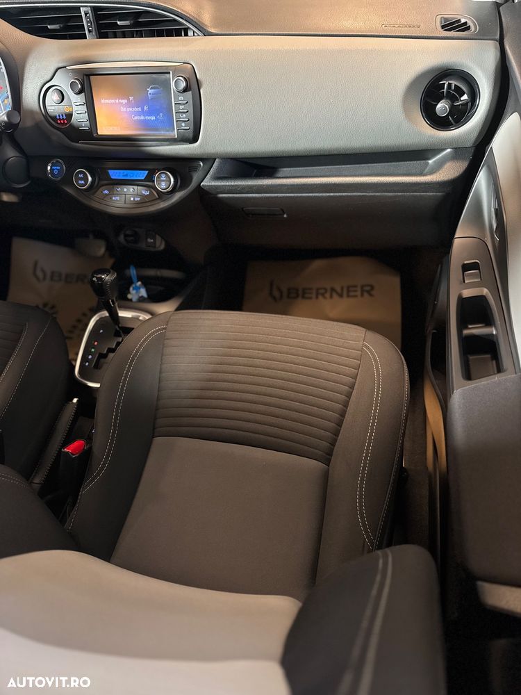 Toyota Yaris 1.5 VVT-i Style - 14