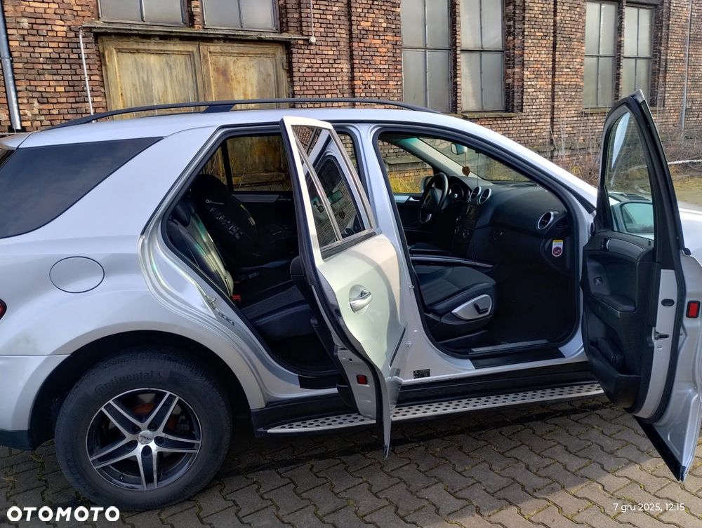 Mercedes-Benz ML - 6