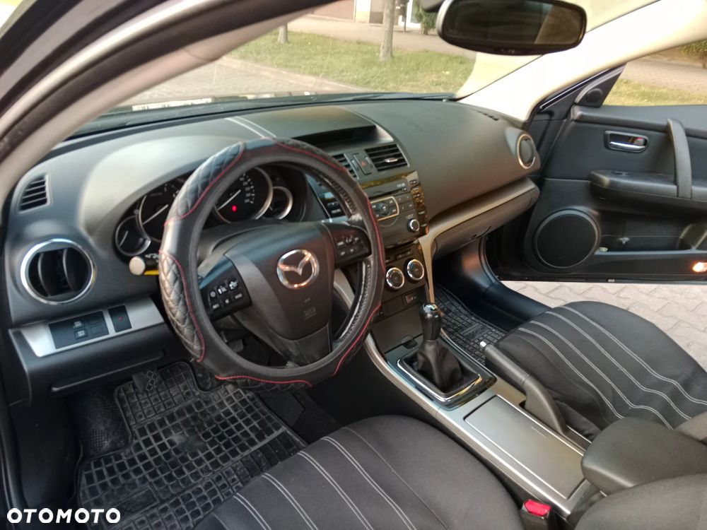 Mazda 6 2.0 Exclusive + - 10