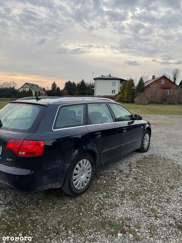 Audi A4 Avant - 1