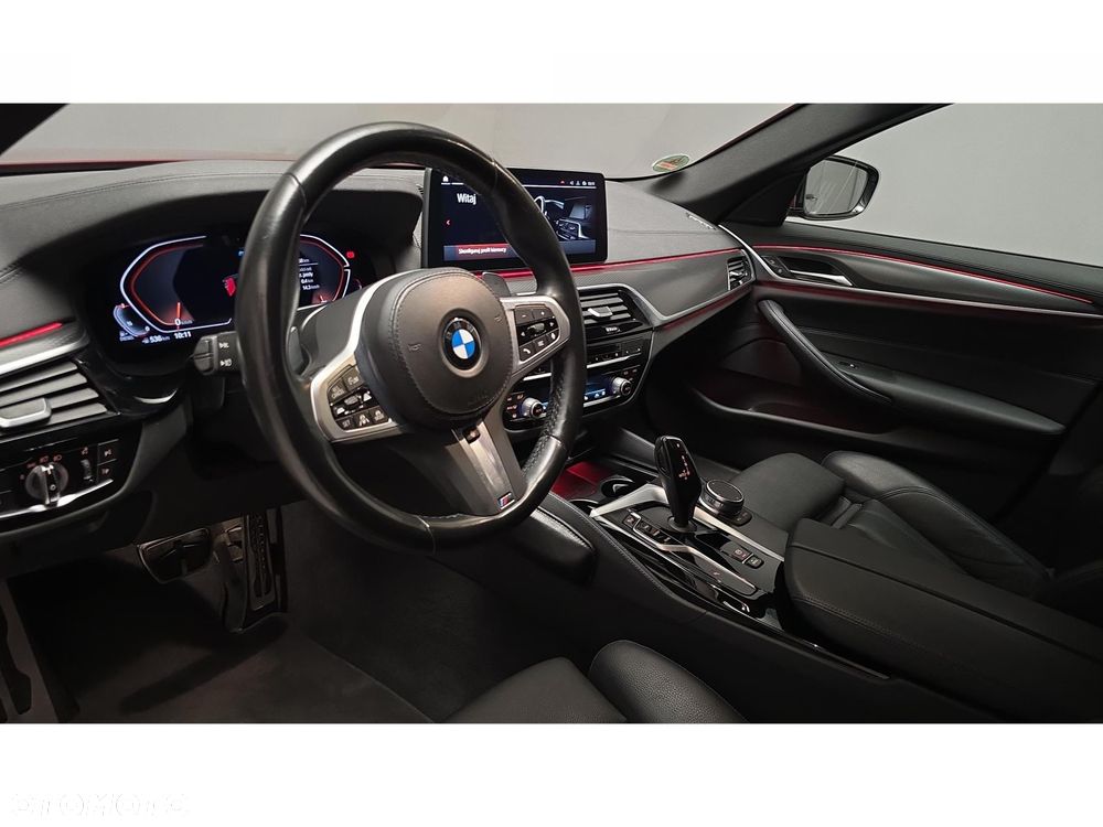 BMW Seria 5 - 16