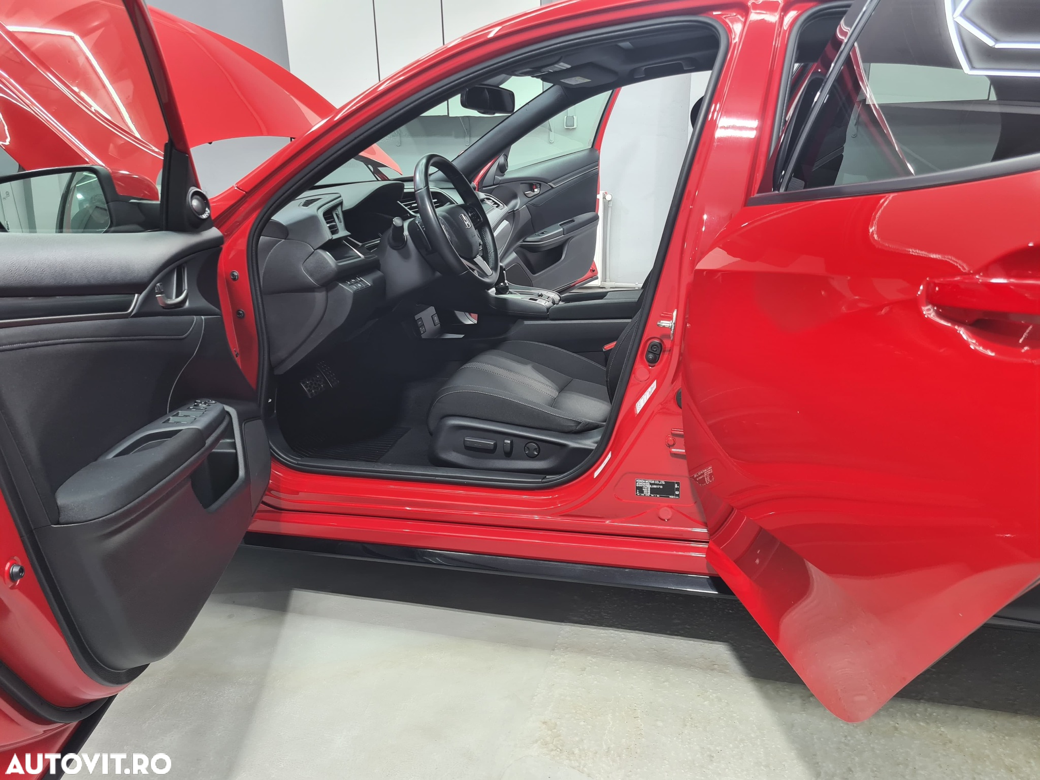 Honda Civic 1.5 VTEC Turbo CVT Prestige - 16