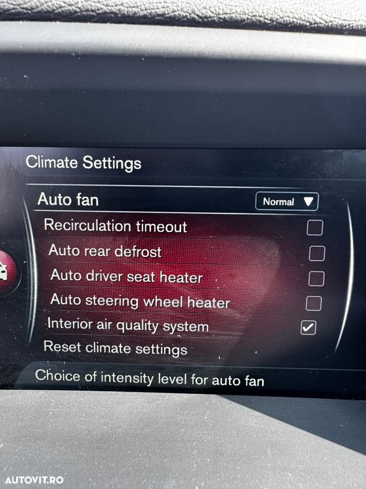 Volvo V60 D6 Plug-In-Hybrid AWD Geartronic Pure Limited - 25