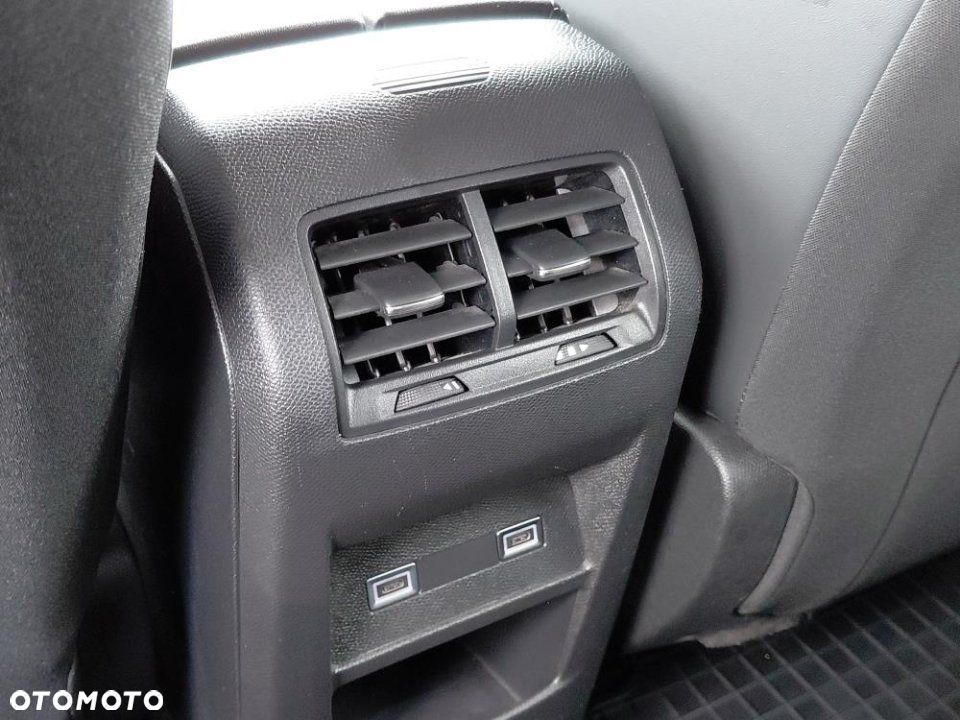 Peugeot 308 - 5