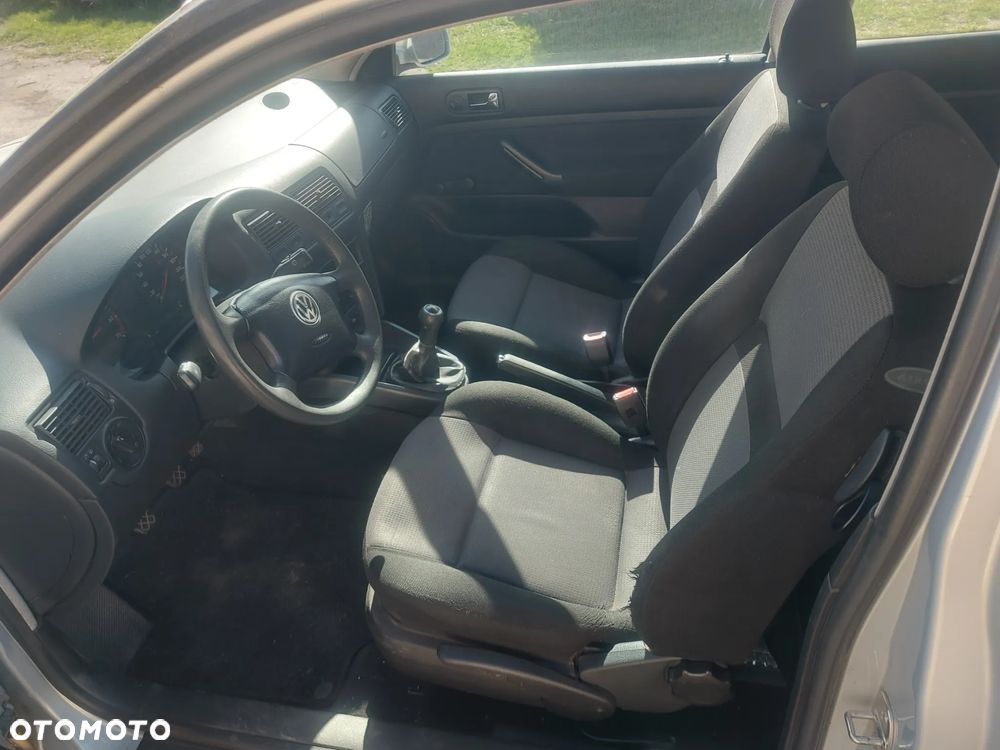 Volkswagen Golf 1.4 Basis - 6