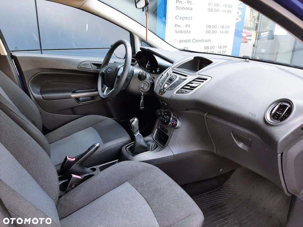 Ford Fiesta 1.25 Trend - 23
