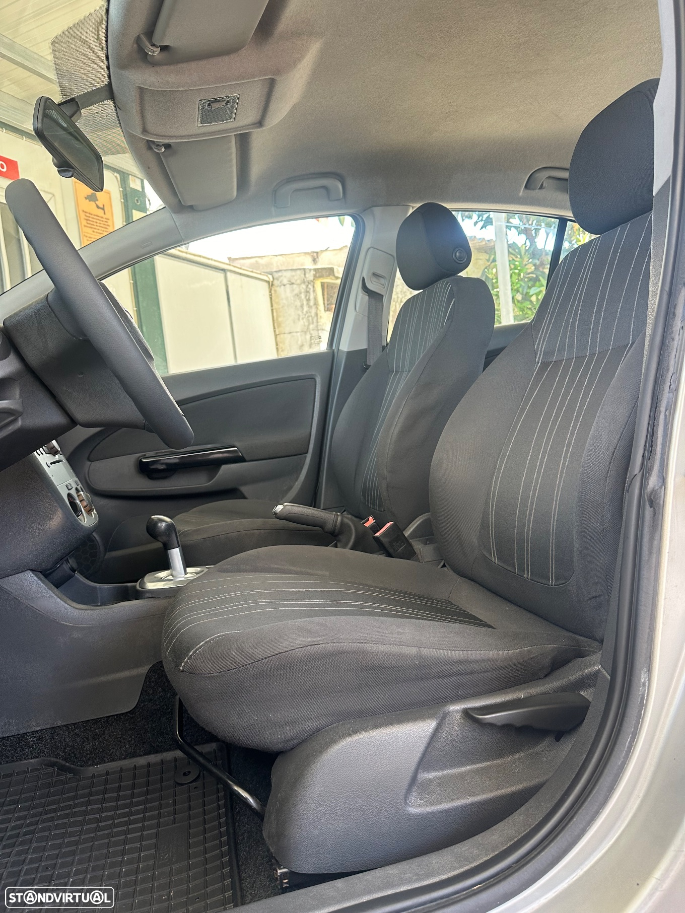 Opel Corsa 1.2 Enjoy Easytronic - 21