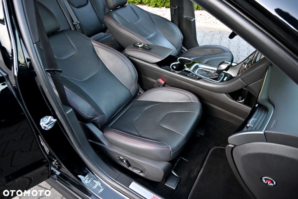 Ford Mondeo 2.0 TDCi ST-Line PowerShift - 28