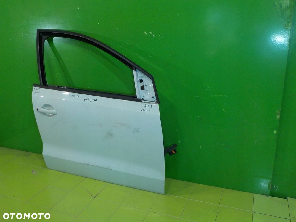 POLO V 6R 1.4 B 13r HB 5D drzwi prawe przod - 3