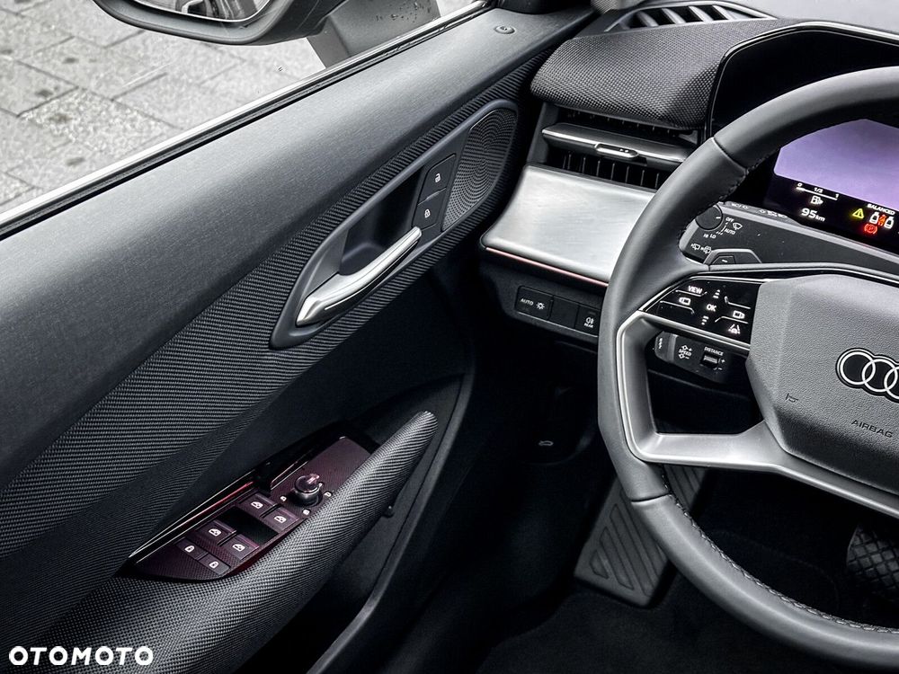 Audi Q3 Sportback - 24