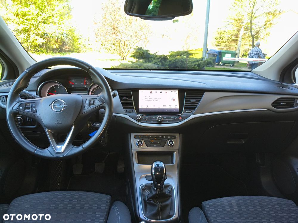 Opel Astra - 37