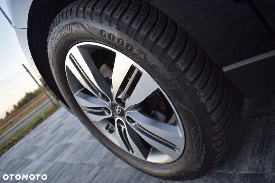 Hyundai ix35 1.7 CRDi Premium 2WD - 29