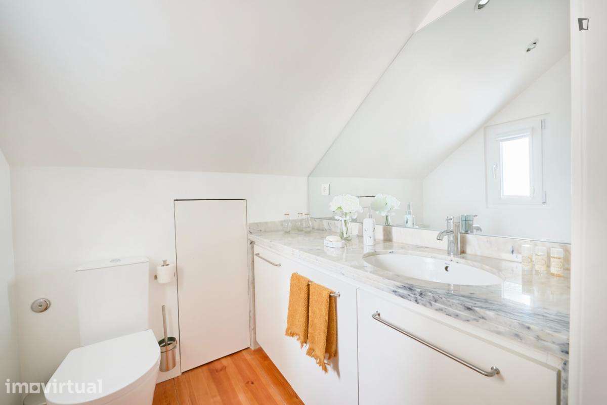 Apartamento com 4 quartos - localizado em Bairro Alto Lisbon - Grande imagem: 5/60