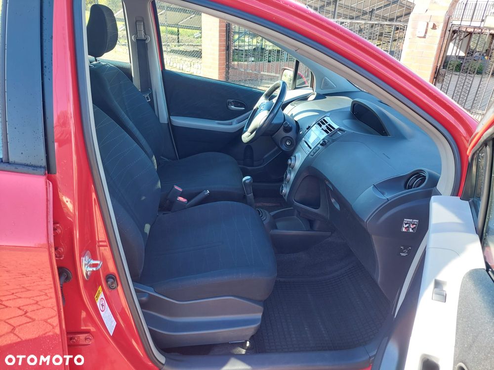 Toyota Yaris 1.4 D-4D Life - 18