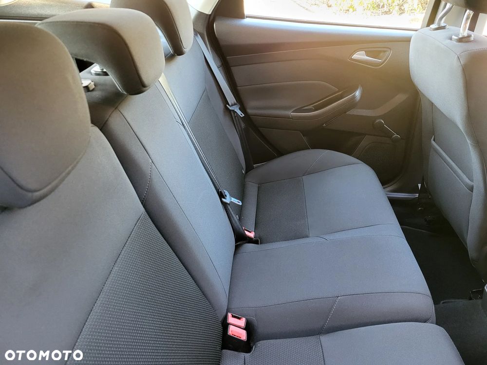 Ford Focus - 20