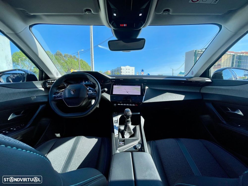 Peugeot 308 SW 1.2 PureTech Allure - 28