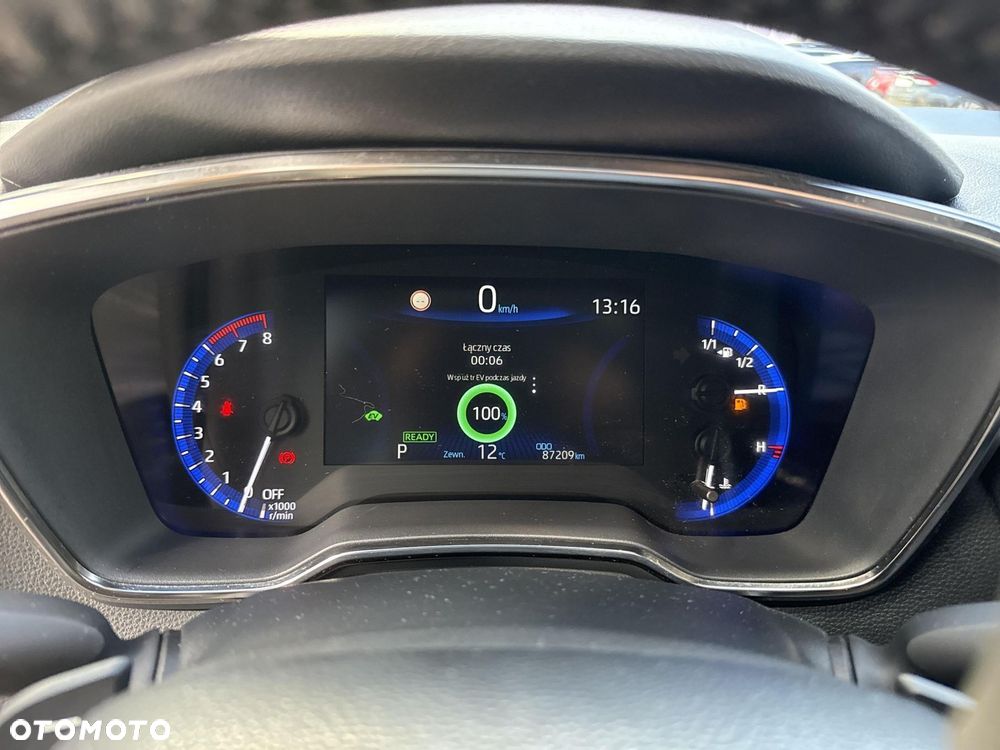 Toyota Corolla 2.0 Hybrid Comfort - 17