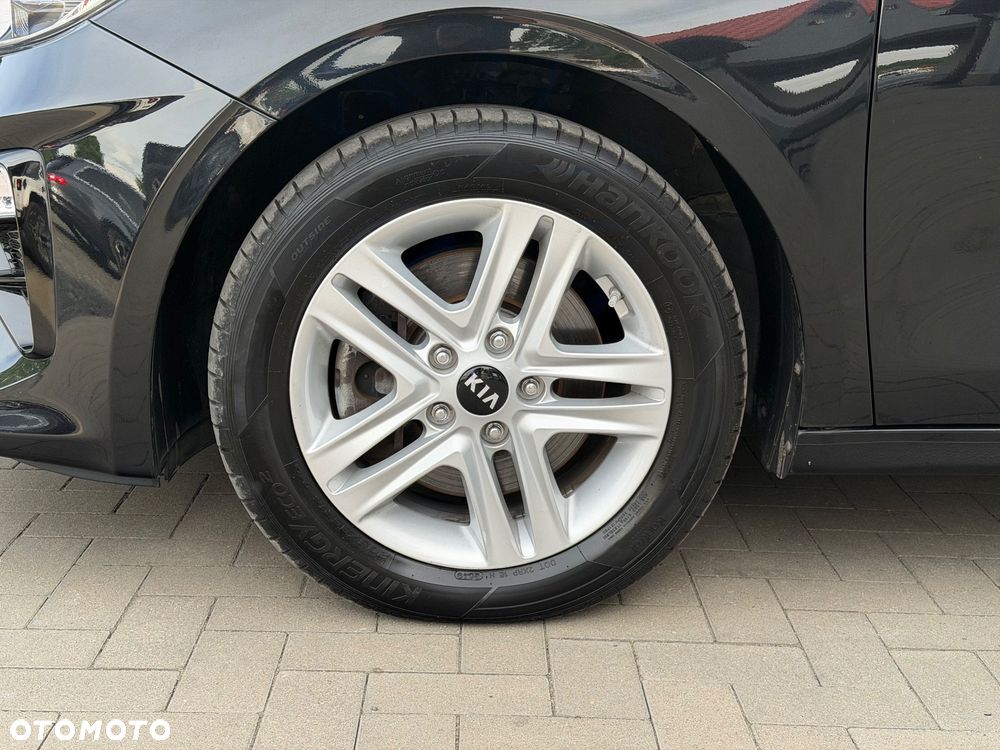 Kia Ceed 1.6 CRDi mHEV L Business Line DCT - 28