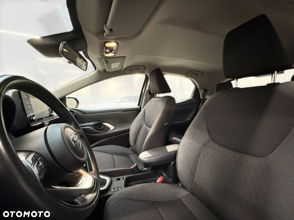 Toyota Yaris - 19