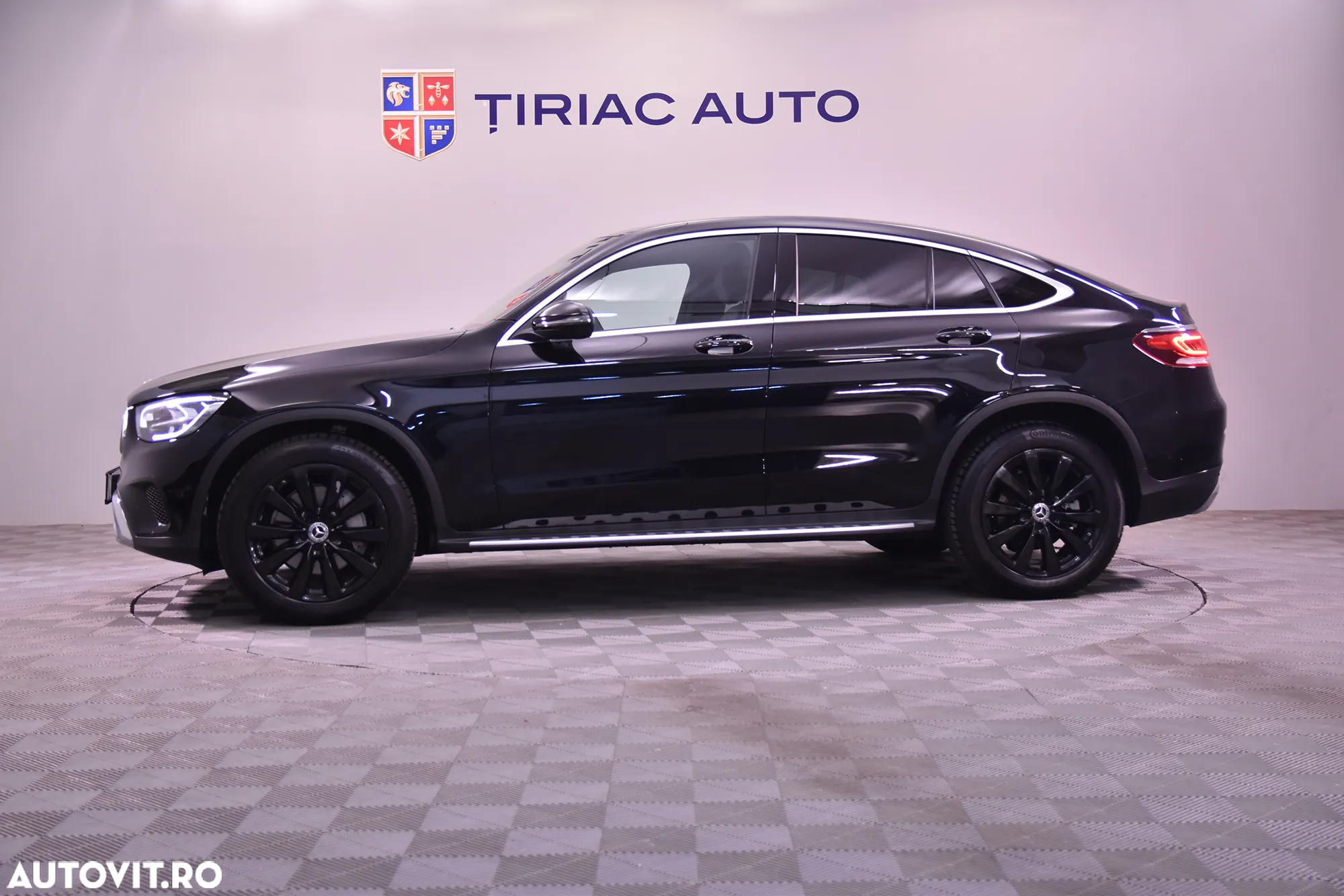 Mercedes-Benz GLC Coupe 200 4MATIC MHEV - 2