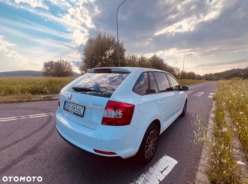 Skoda RAPID Spb 1.2 TSI Elegance Max - 13