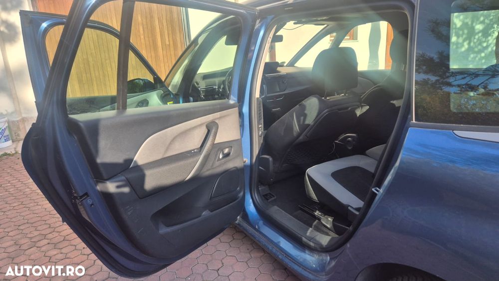 Citroën C4 Grand Picasso BlueHDi 120 EAT6 FEEL - 18