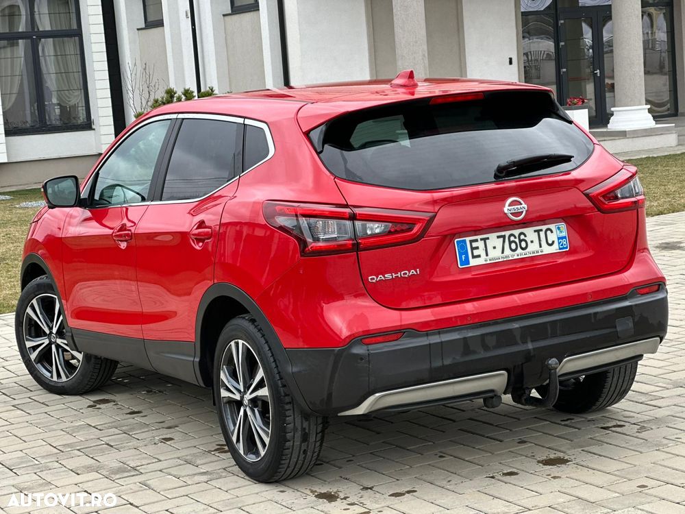 Nissan Qashqai 1.2 DIG-T Xtronic TEKNA+ - 3