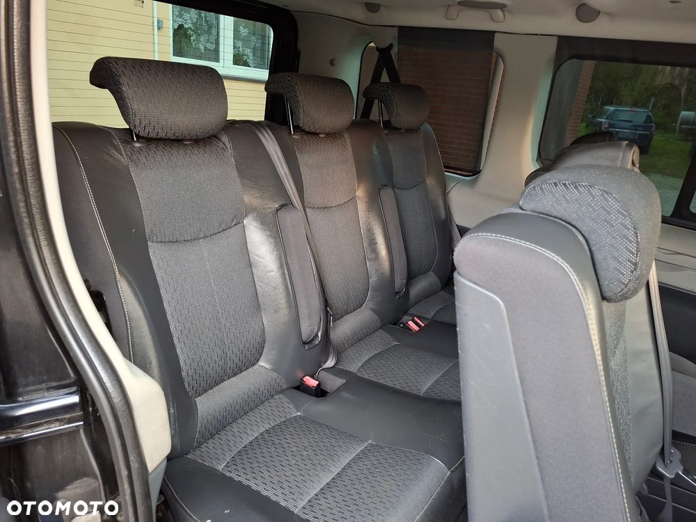 Renault Trafic - 19