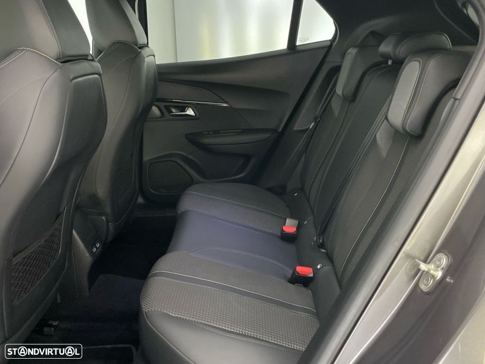 Peugeot 2008 1.2 PureTech GT Line - 12