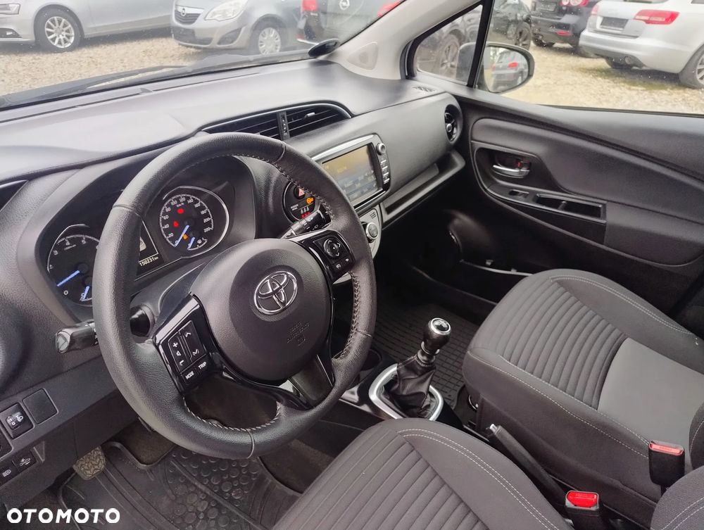 Toyota Yaris 1.5 Selection - 9