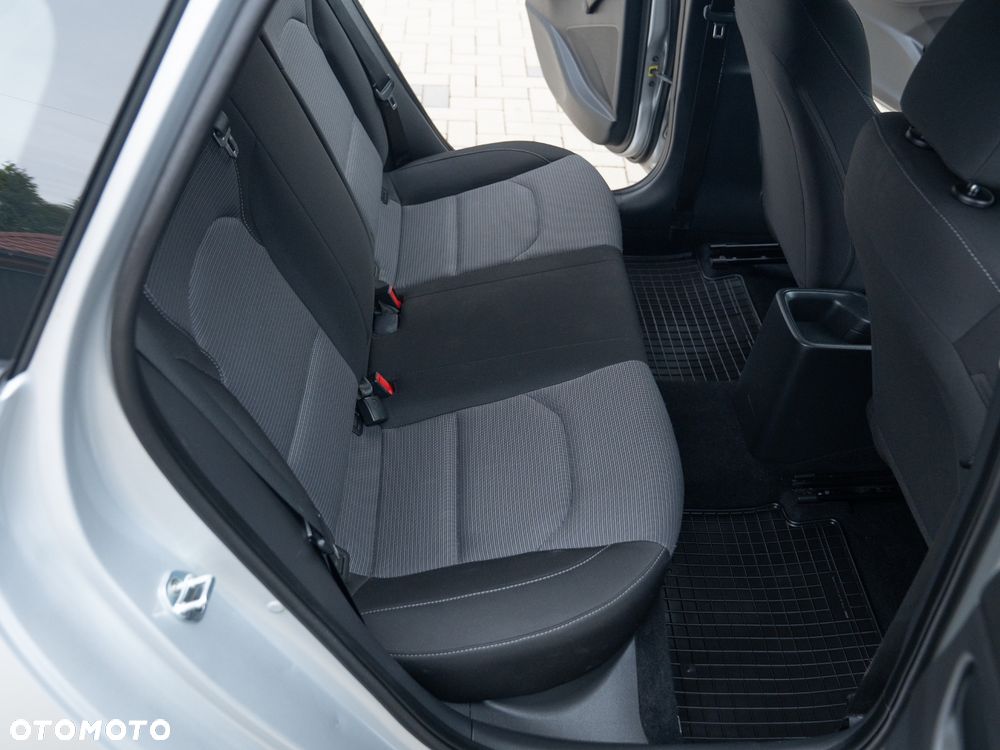 Hyundai i30 1.6 CRDI Passion - 25