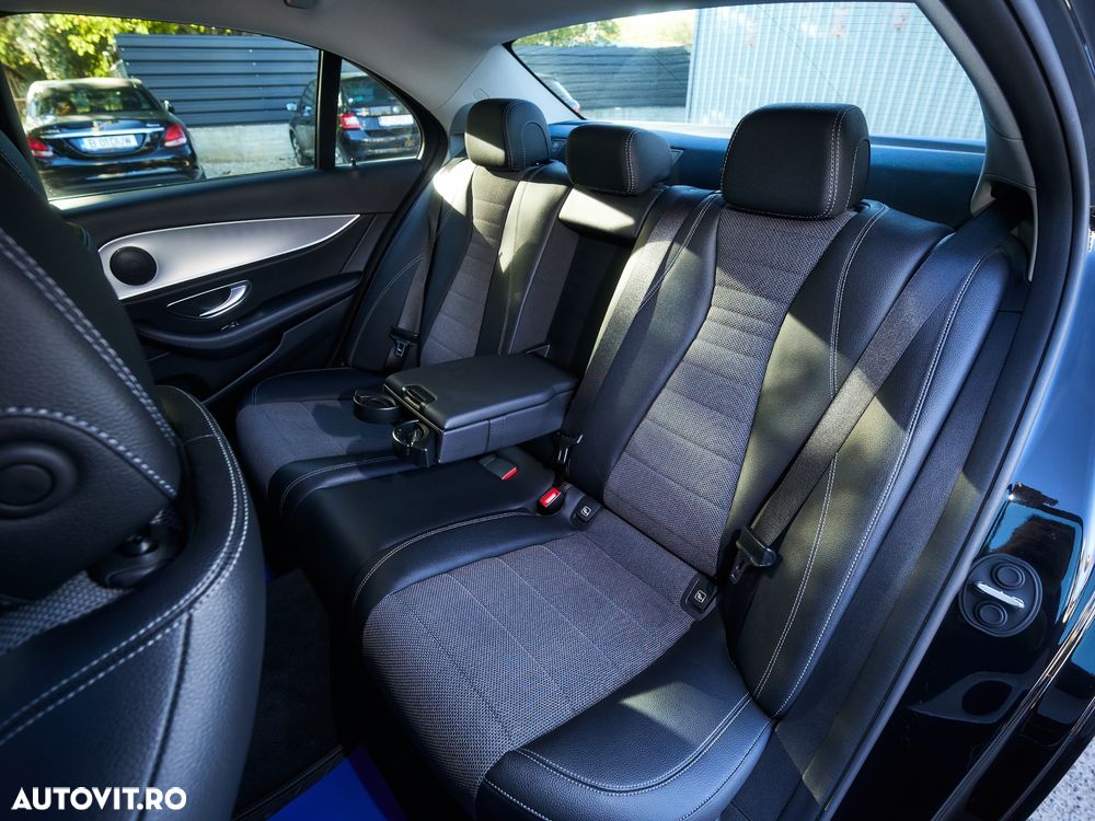 Mercedes-Benz E 220 d 9G-TRONIC Exclusive - 16