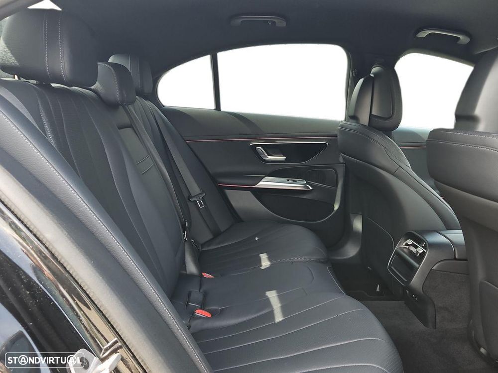 Mercedes-Benz E 220 d 9G-TRONIC Edition AVANTGARDE - 16